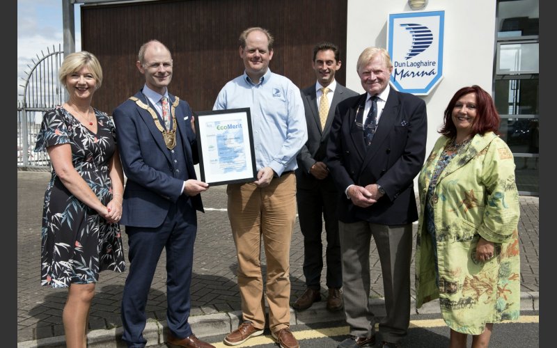 Dún Laoghaire Marina Awarded Ecomerit Environmental Certification Pictured At The Presentation Of Ecomerit Certification To Dun Laoghaire Marina By Dún Rathdown County Council Chamber