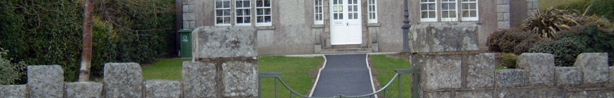 Glencullen Library