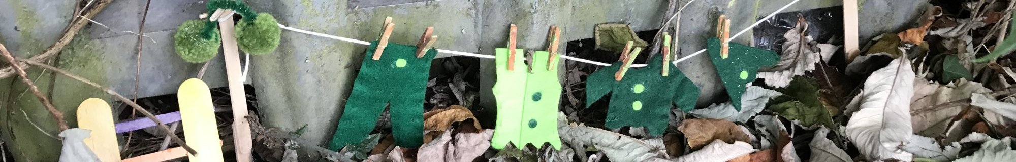 Image of Elves washing line