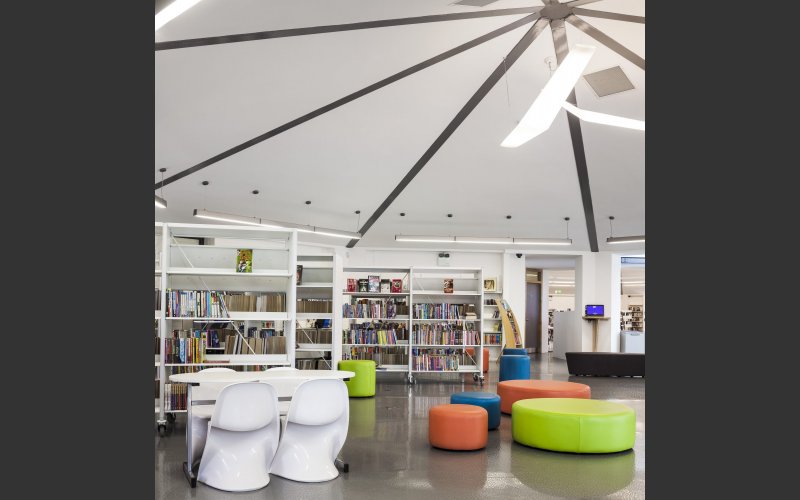 deansgrange library interior