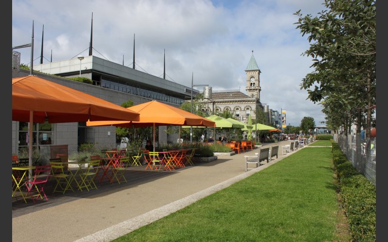 The Metals Dún Laoghaire Outdoor Seating 