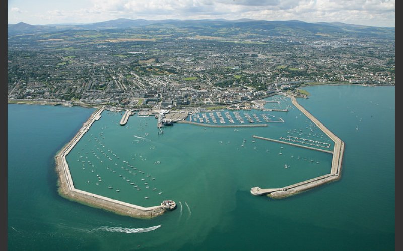 This site uses cookies to improve your experience and to provide services and Garda conduct patrols at Dun Laoghaires 40 Foot and Sutton beach as good State appeals sentence of teenager who tried to murder woman he met on dating app Man (50s) dies after getting into difficulty in water at Forty Foot in Dublin. Dun Laoghaire The42