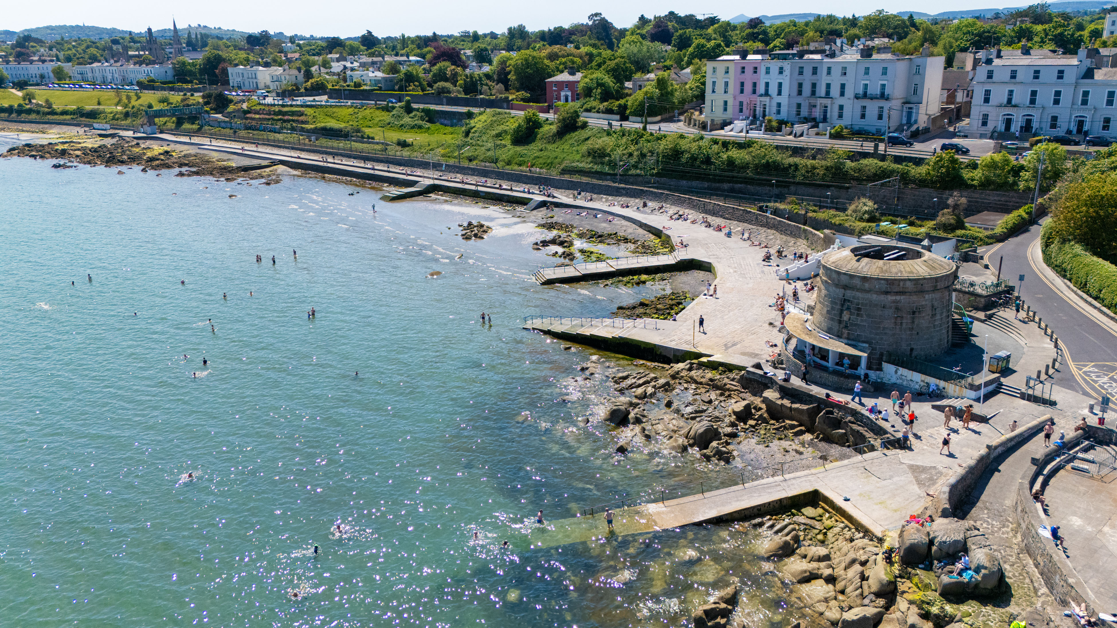 Seapoint Tower beach and sea
