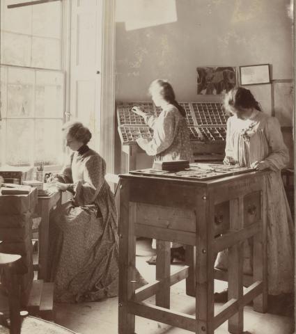 The Yeats Sisters and Irish Design: Making, Identities and Legacies