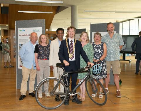 Group of Councillor at exhibtion