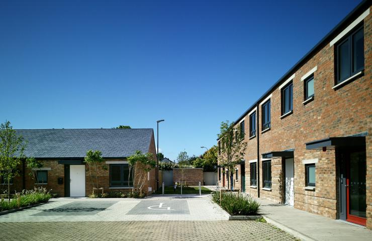 The Brambles, Park Close, DLR Architects