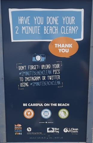 2 Minute Beach Clean