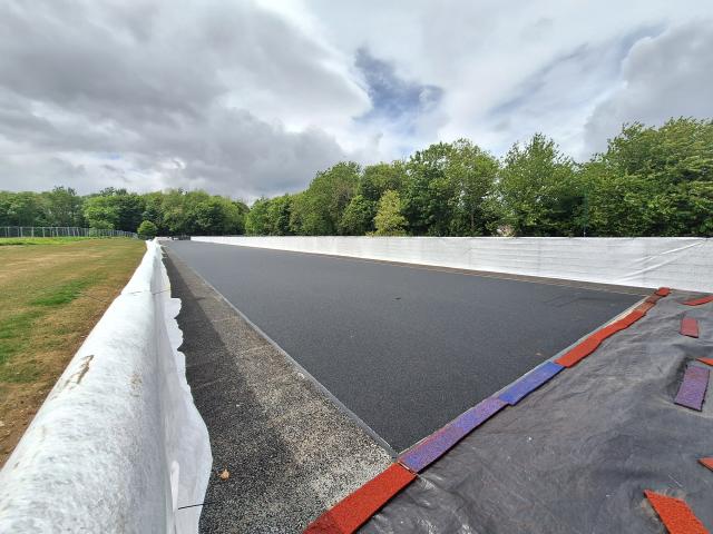 works on Shangangh Phase 1 sprint track