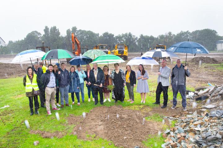 Oatlands sod turning