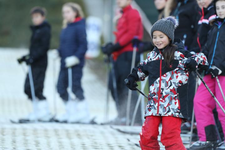 Sking &amp; Snowboarding at the Ski Club dry slopes at Kilternan