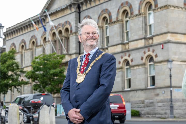 Jim O'Leary official An Cathaoirleach