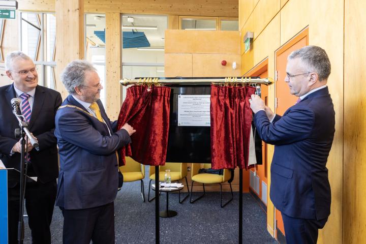 Frank Curran, Chief Executive, Dún Laoghaire-Rathdown County Council with Cathaoirleach Cllr Jim O’Leary and Minister Dara Calleary TD.