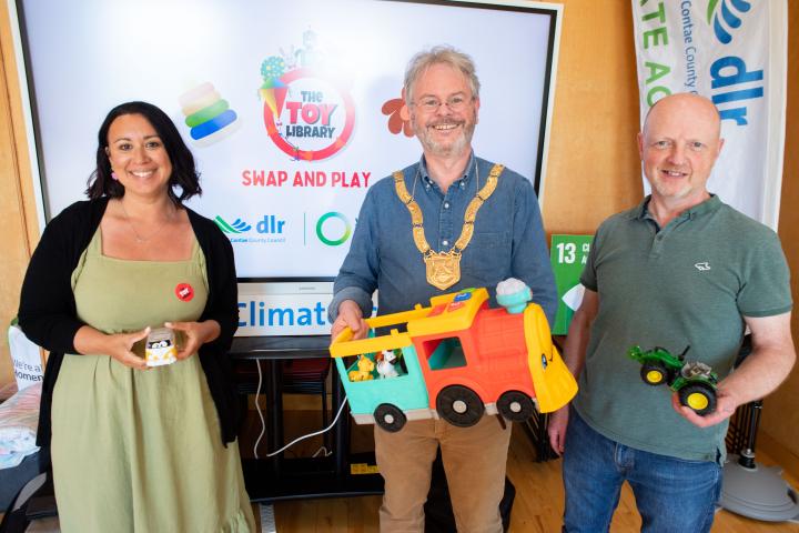 Toy Swap at Ballyogan library