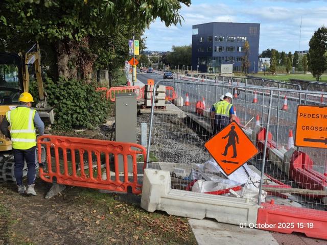 dl central road works image