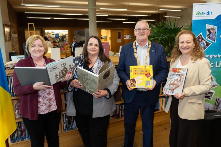 A picture of Ciara Jones, Ambassador Larysa Gerasko, Cllr Jim Gildea, Domitilla Fagan.