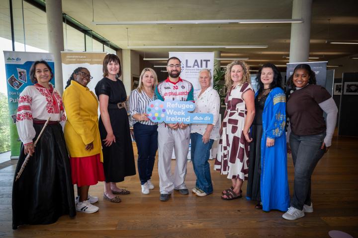 dlr Lait Staff and Performers