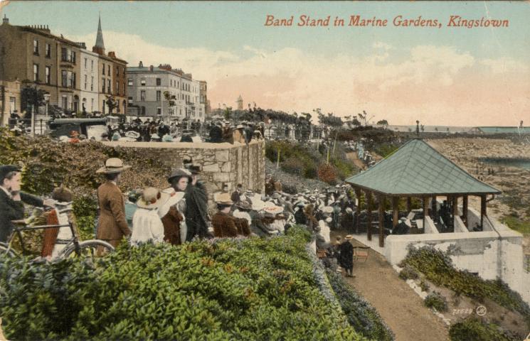 bandstand_in_marin_gardens_kingstown.jpg