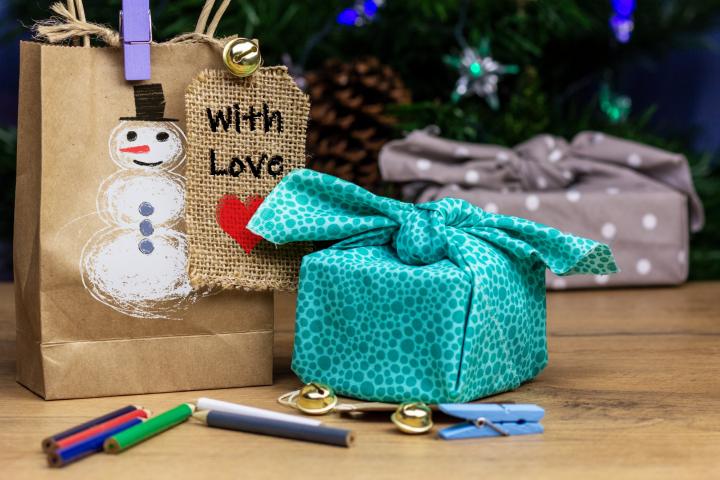 fabric wrapping