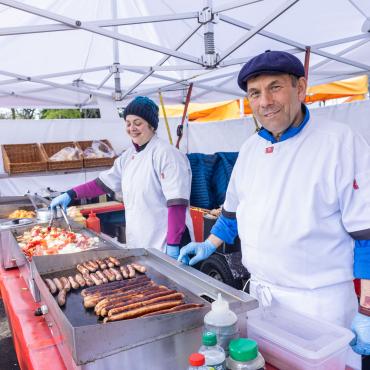 Marlay, Market, Vendor